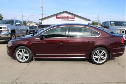 Brown 2014 Volkswagen Passat 1.8T Auto SEL Premium