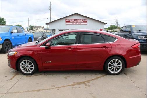 2019 Ford Fusion Hybrid SE