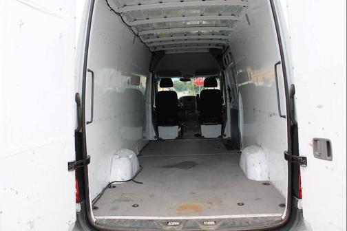 Arctic White 2015 Mercedes-Benz Sprinter 2500