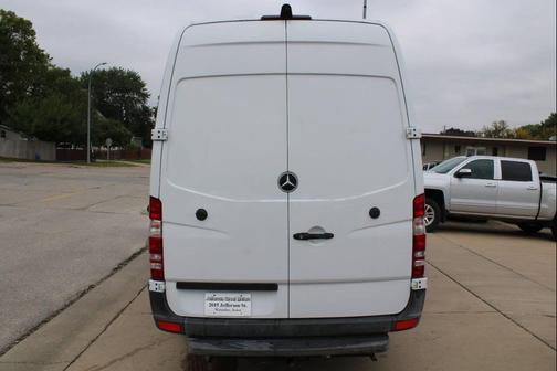 Arctic White 2015 Mercedes-Benz Sprinter 2500