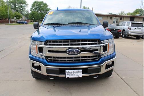 Blue 2018 Ford F-150 XLT