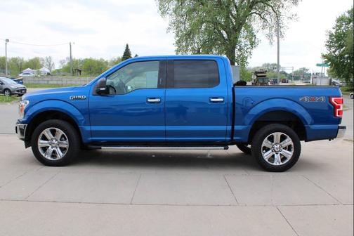 Blue 2018 Ford F-150 XLT