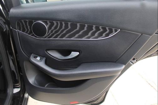 2018 Mercedes-Benz GLC 300 4MATIC