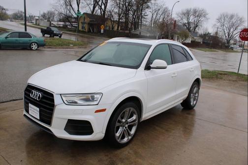 White 2016 Audi Q3 2.0T Premium Plus
