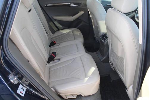 2011 Audi Q5 Premium Plus