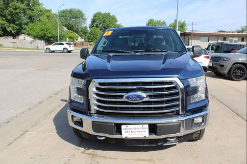 Blue 2015 Ford F-150 XLT