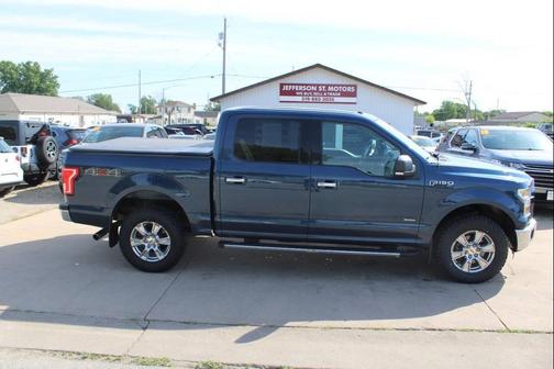 Blue 2015 Ford F-150 XLT