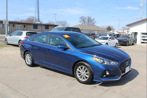 Lakeside Blue 2018 Hyundai SONATA SE