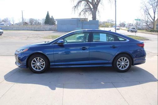 Lakeside Blue 2018 Hyundai SONATA SE