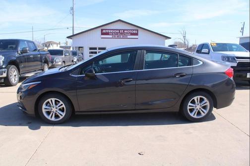 Tungsten Metallic 2016 Chevrolet Cruze LT Auto