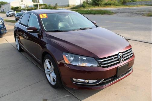 2013 Volkswagen Passat 2.0 TDI SEL Premium