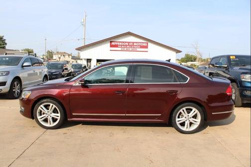 2013 Volkswagen Passat 2.0 TDI SEL Premium