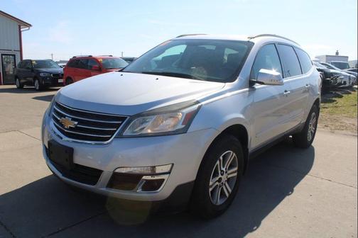 Silver Ice Metallic 2017 Chevrolet Traverse 1LT