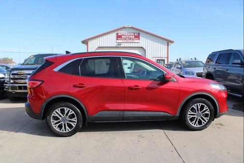 2020 Ford Escape SEL