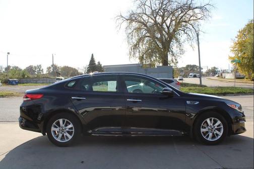 Ebony Black 2016 Kia Optima LX