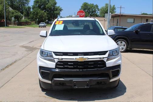 Summit White 2022 Chevrolet Colorado LT