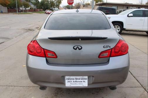 2009 INFINITI G37x Base