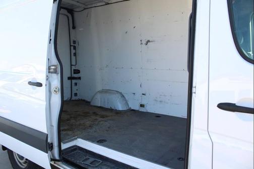 Arctic White 2018 Mercedes-Benz Sprinter 2500 Standard Roof