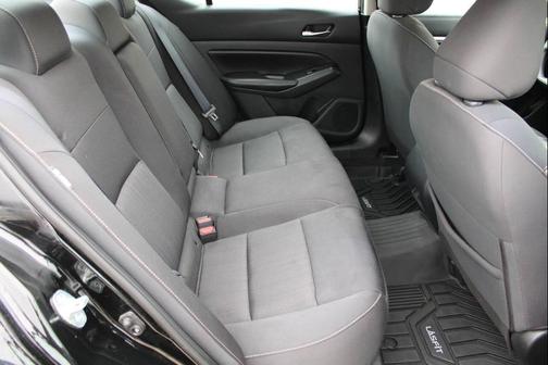 Super Black 2022 Nissan Altima 2.5 SV