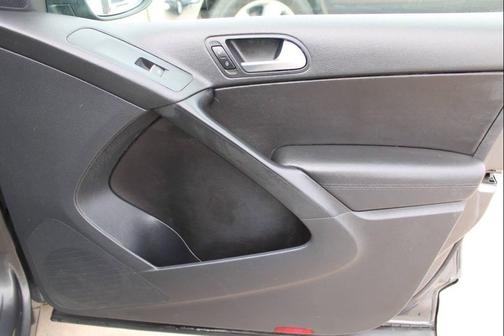 2013 Volkswagen Tiguan SE