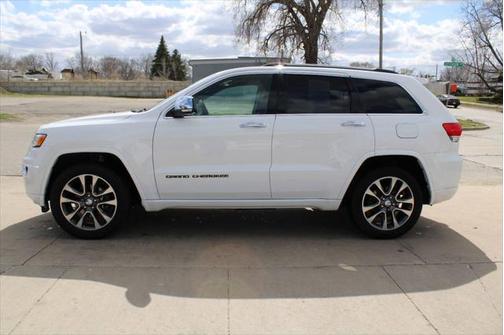 2017 Jeep Grand Cherokee Overland