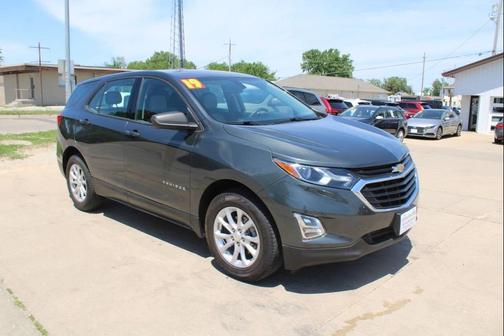 Nightfall Gray Metallic 2019 Chevrolet Equinox LS