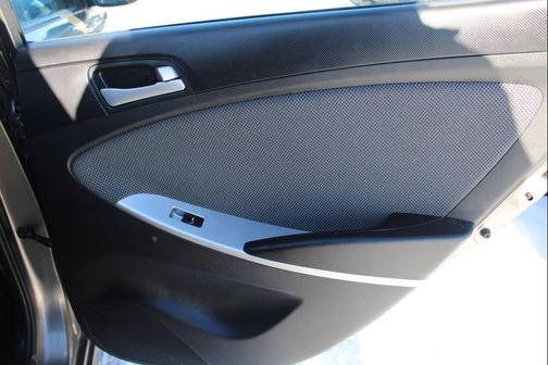 2014 Hyundai Accent GS