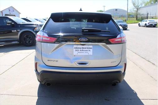 2020 Ford Edge SE