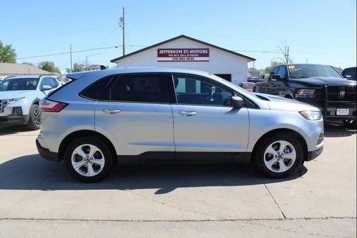 2020 Ford Edge SE