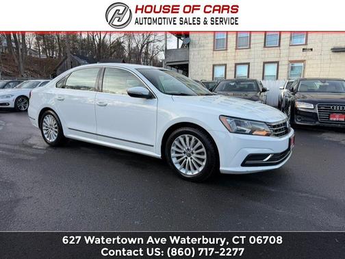 2017 Volkswagen Passat 1.8T SE