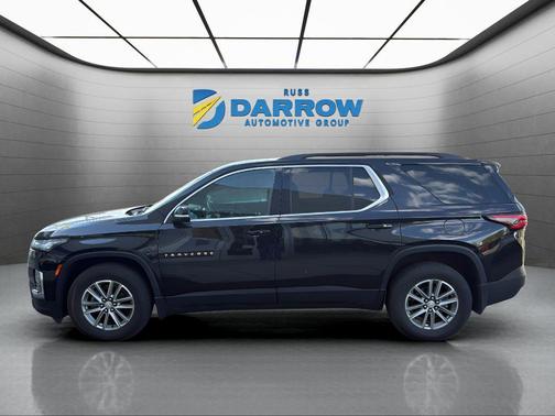 Mosaic Black Metallic 2023 Chevrolet Traverse LT Cloth