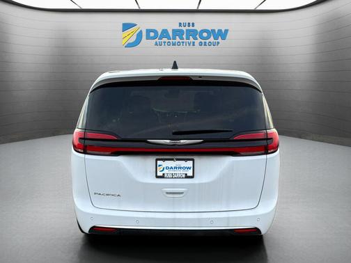 2025 Chrysler Pacifica L