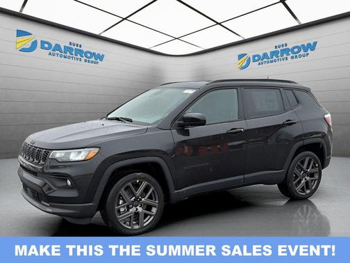 Diamond Black Crystal Pearlcoat 2026 Jeep Compass Latitude