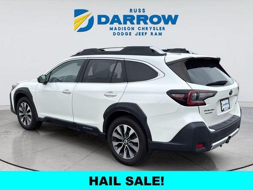 Crystal White Pearl 2023 Subaru Outback Touring XT