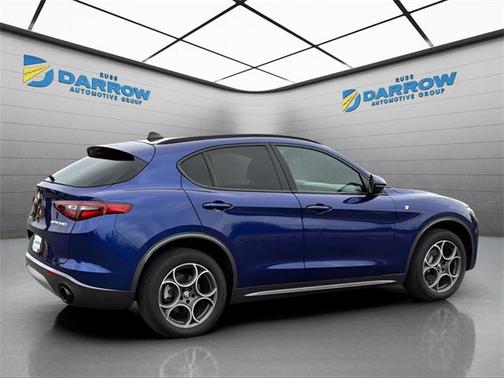 2022 Alfa Romeo Stelvio Ti