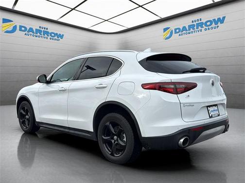 2020 Alfa Romeo Stelvio Base