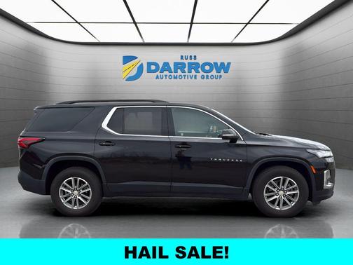 Mosaic Black Metallic 2023 Chevrolet Traverse LT Leather