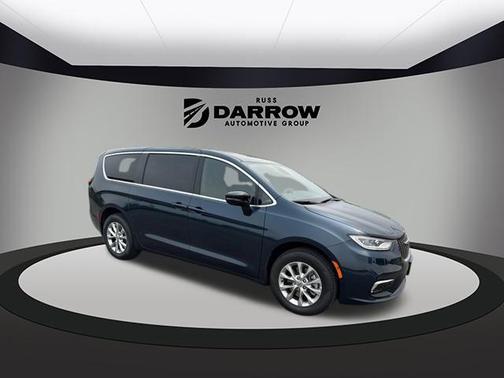 2025 Chrysler Pacifica L