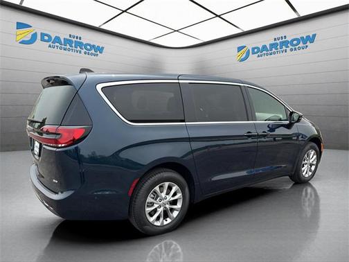2025 Chrysler Pacifica L