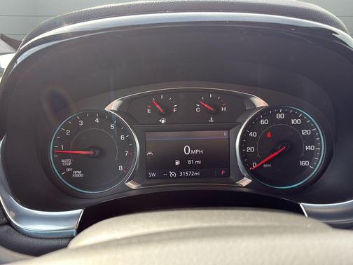 Northsky Blue Metallic 2022 Chevrolet Traverse LT Cloth