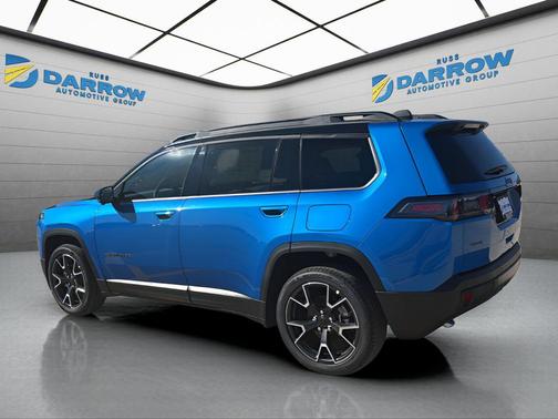 Hydro Blue Pearlcoat 2026 Jeep Cherokee Overland