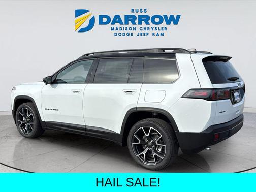 bright white clearcoat 2026 Jeep Cherokee Overland