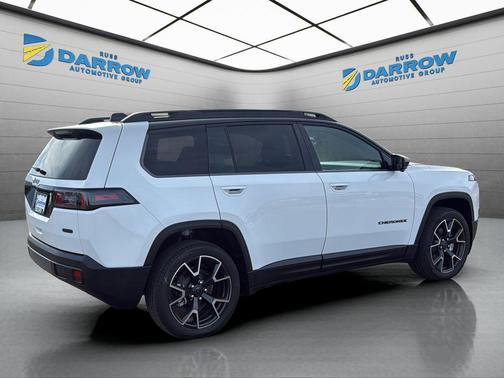 2026 Jeep Cherokee Overland