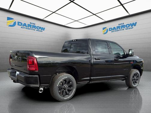 Diamond Black Crystal Pearlcoat 2026 RAM 2500 Laramie Crew Cab 4x4 6'4' Box