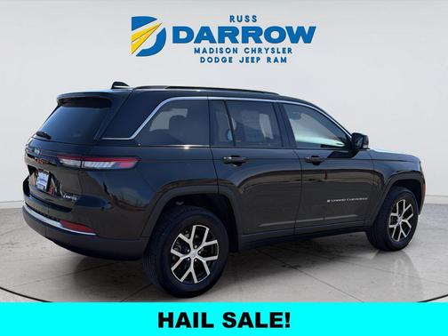 Diamond Black Crystal Pearlcoat 2024 Jeep Grand Cherokee Limited