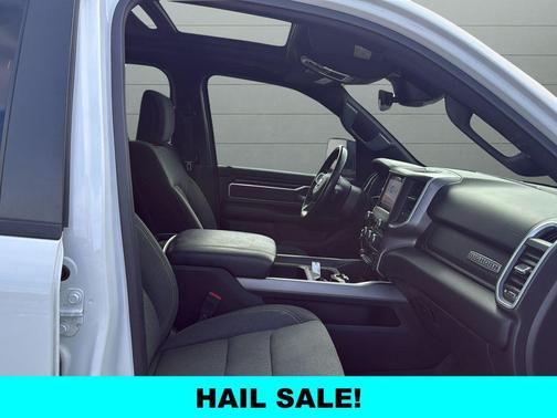 Bright White Clearcoat 2022 RAM 1500 Big Horn/Lone Star