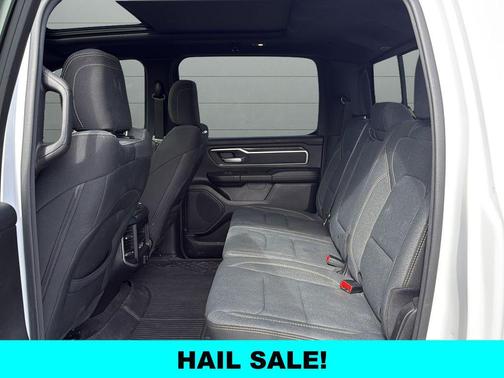 Bright White Clearcoat 2022 RAM 1500 Big Horn/Lone Star