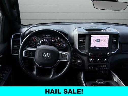 Bright White Clearcoat 2022 RAM 1500 Big Horn/Lone Star