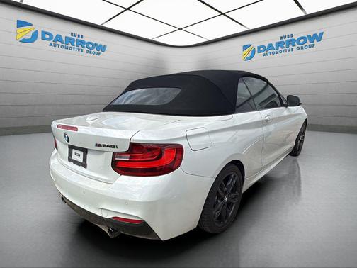 White Metallic 2017 BMW M240 i
