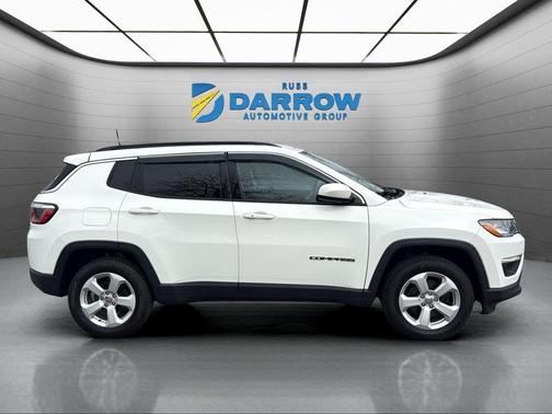 White Clearcoat 2018 Jeep Compass Latitude